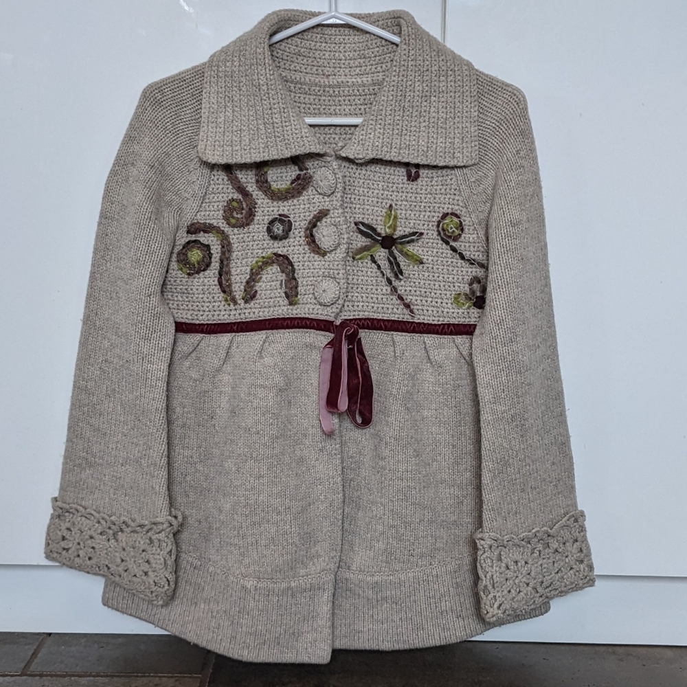 100% Lambswool Cardigan Sweater 3D Art Crochet Grandmacore Detail Size S Oatmeal